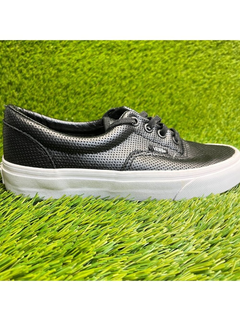 Vans Era Womens Size 6.5 Black White Athletic Leather Skateboard‎ Shoes Sneakers